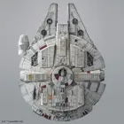 01211 - Bandai Millennium Falcon - Model kit, 196 parts, 13+ years