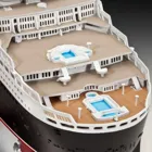 Queen Mary 2 - Model kit, 323 parts, from 12 years old