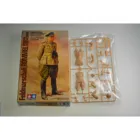 300036305 - Model Kit, 1:16 Figure Field Marshal Rommel Africa