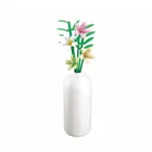 SL96118 - Freesia in vase